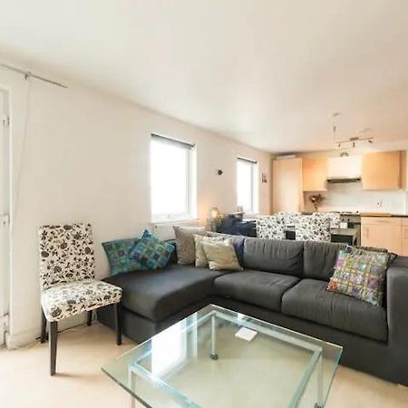 Large London Apartment Near Portobello Market, Notting Hill Exterior photo